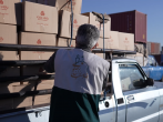  اهدای 2000 بسته معیشتی به احسان پذیران تحت حمایت بنیاد کرامت رضوی