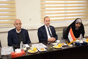 التعاونُ مع جامعةِ الكرخ العراقیة یزداد في المجالاتِ العلميةِ والثقافية