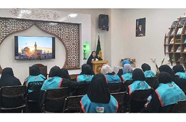 AQR holds special program for female Azeri pilgrims
