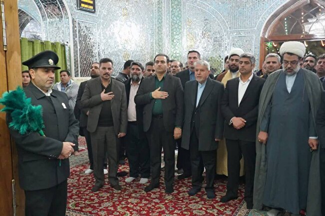 Minister of Cultural Heritage visits Hussein ibn Musa al Kazim shrine in Tabas