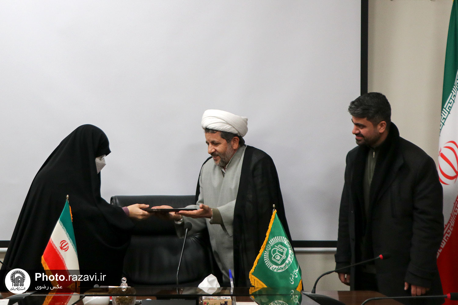 معارفه دکتر سهیلا پیروزفر، سرپرست جدید پردیس خواهران دانشگاه رضوی