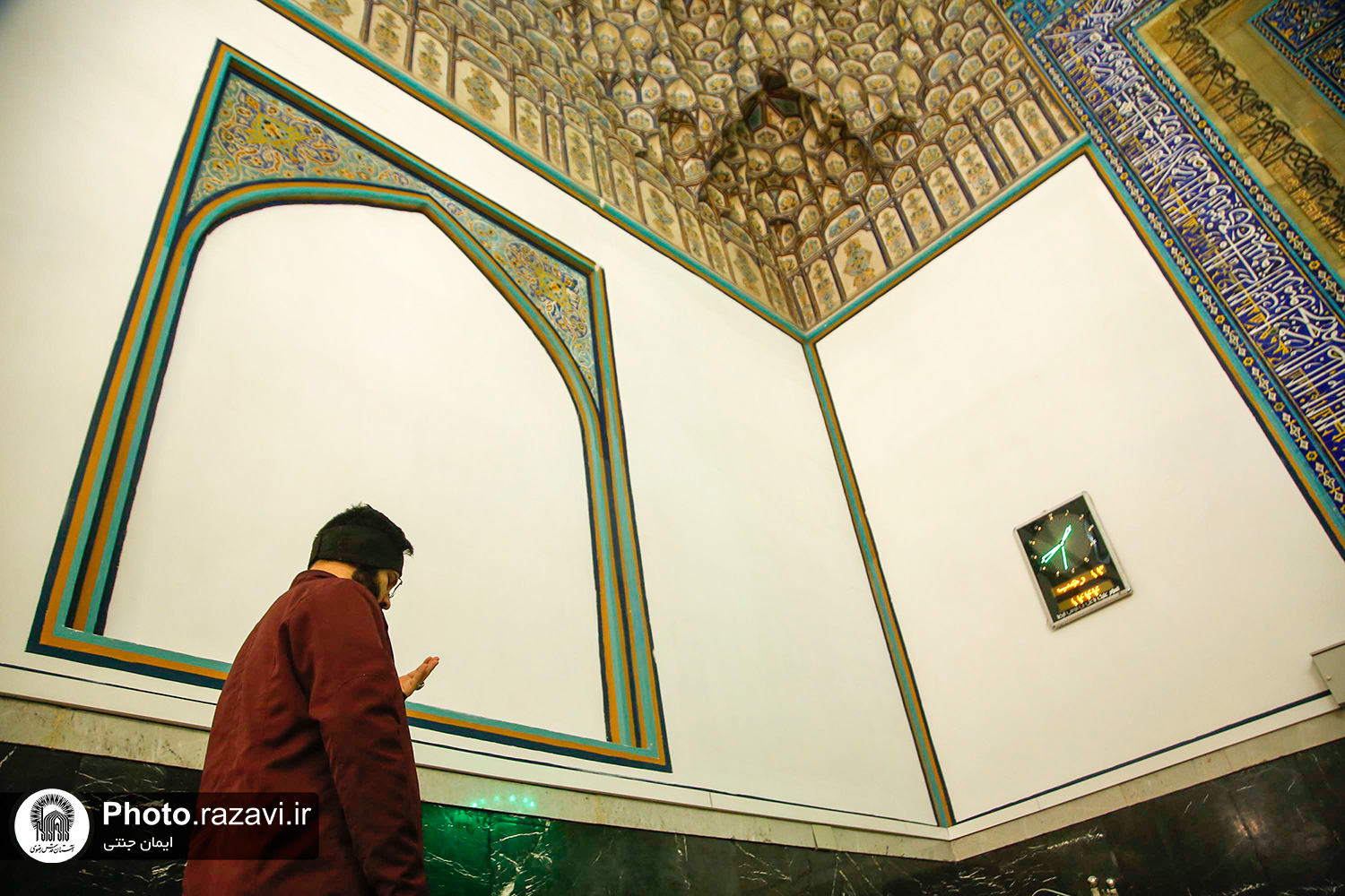 مراسم اعتکاف رجبیه در حرم مطهر رضوی