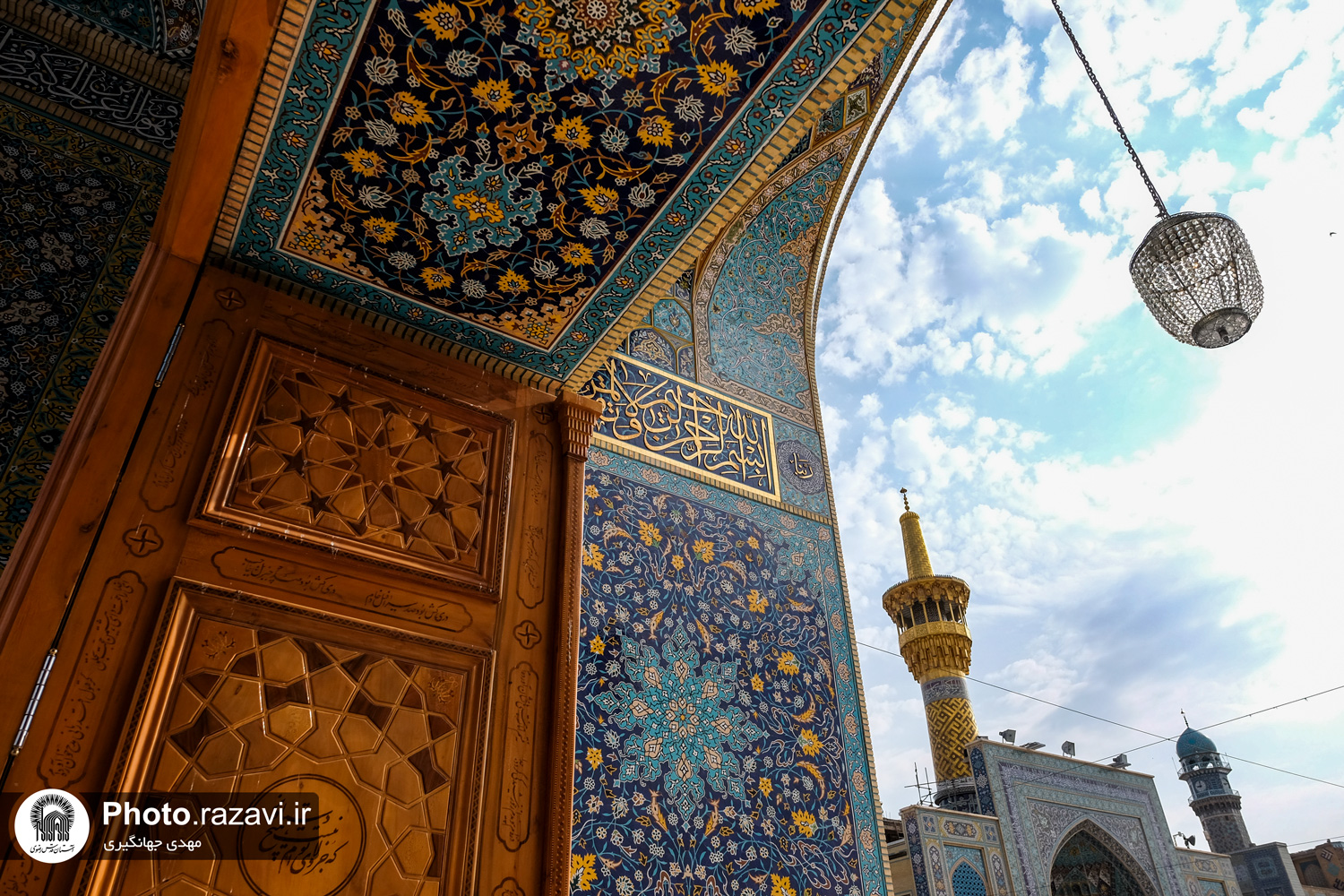 عکس با کیفیت : درب ورودی صحن جمهوری حرم مطهر رضوی