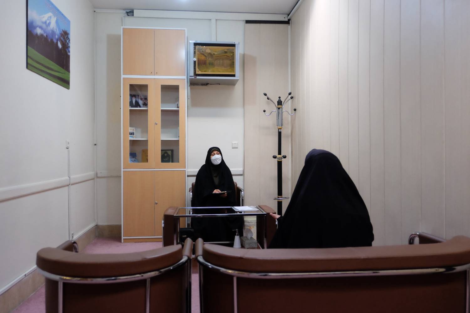 در استمرار طرح‌های مختلف علمی و اجتماعی و خدمات متنوع مشاوره‌ای، بنیاد کرامت رضوی اقدام به برگزاری دو رویداد مستقل و البته هم‌زمان کرده تا با محوریت خانواده و تکریم زائر، پیوند تازه‌ای میان خدمات مشاوره با مفهوم زیارت برقرار شود.