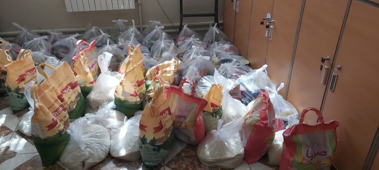 اجرای پویش سفره مهربانی ضیافت الهی در شهرضا