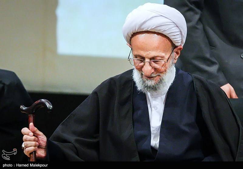 مدیر گروه فقه و اصول بنیاد پژوهش‌های اسلامی آستان قدس رضوی گفت: مرحوم علامه مصباح یزدی، عدالت را به عنوان یکی از مهمترین شروط اساسی حکمرانی و حکومت‌داری اسلامی عنوان می‌کنند که قوام جامعه اسلامی به آن بستگی است.