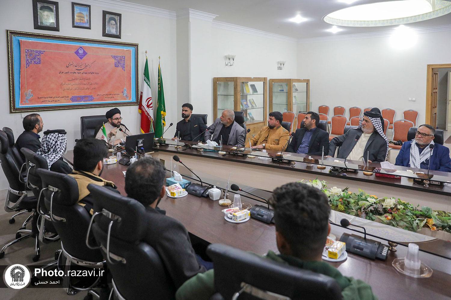 نشست سفیران رضوی با حضور خانواده‌های شهدای جبهه مقاومت عراق