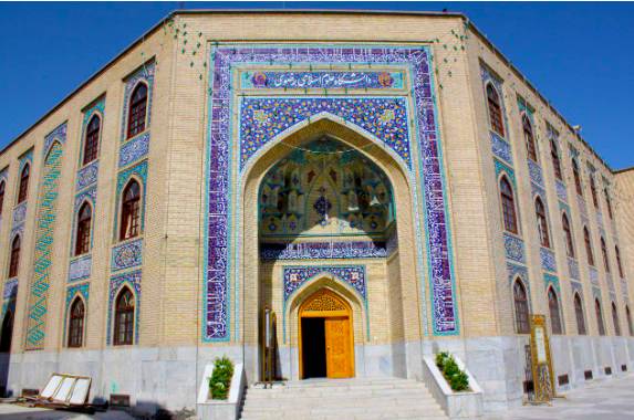 ضرورت حل مشکلات معیشتی، مدیریت عالمانه فضای مجازی و برخورد با صحنه گردانان اصلی اغتشاشات 