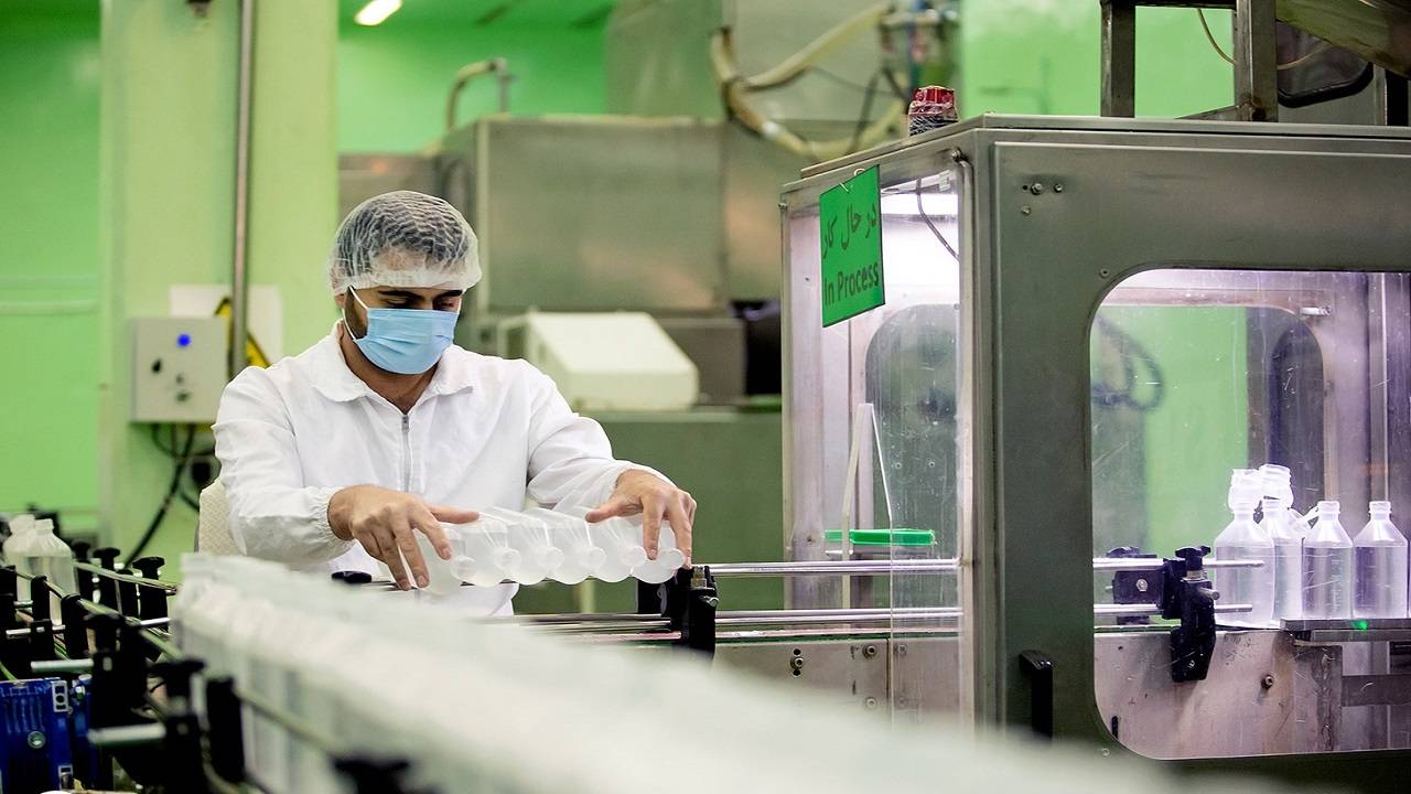 مدیرعامل شرکت داروسازی ثامن از افزایش 30 درصدی تحویل انواع سرم‌های تولیدی این شرکت به شرکت‌های پخش دارو در اسفند ماه ۱۴۰۱ نسبت به متوسط دو ماه نخست زمستان سال گذشته خبر داد. 