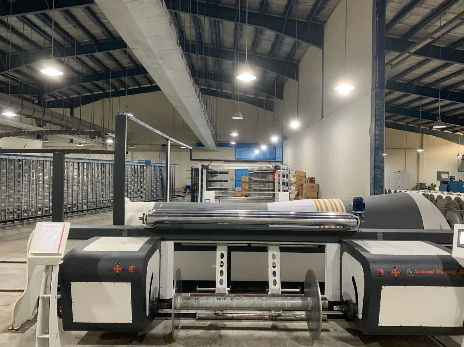 شرکت نخریسی و نساجی خسروی خراسان با مشارکت شرکتی دانش‌بنیان موفق به بومی‌سازی و ارتقاء ماشین چله پیچی بخشی شد، دستگاهی که برای تولید انواع پارچه با طرح‌های رنگی و یا نخ‌های چندلا استفاده می‌شود.