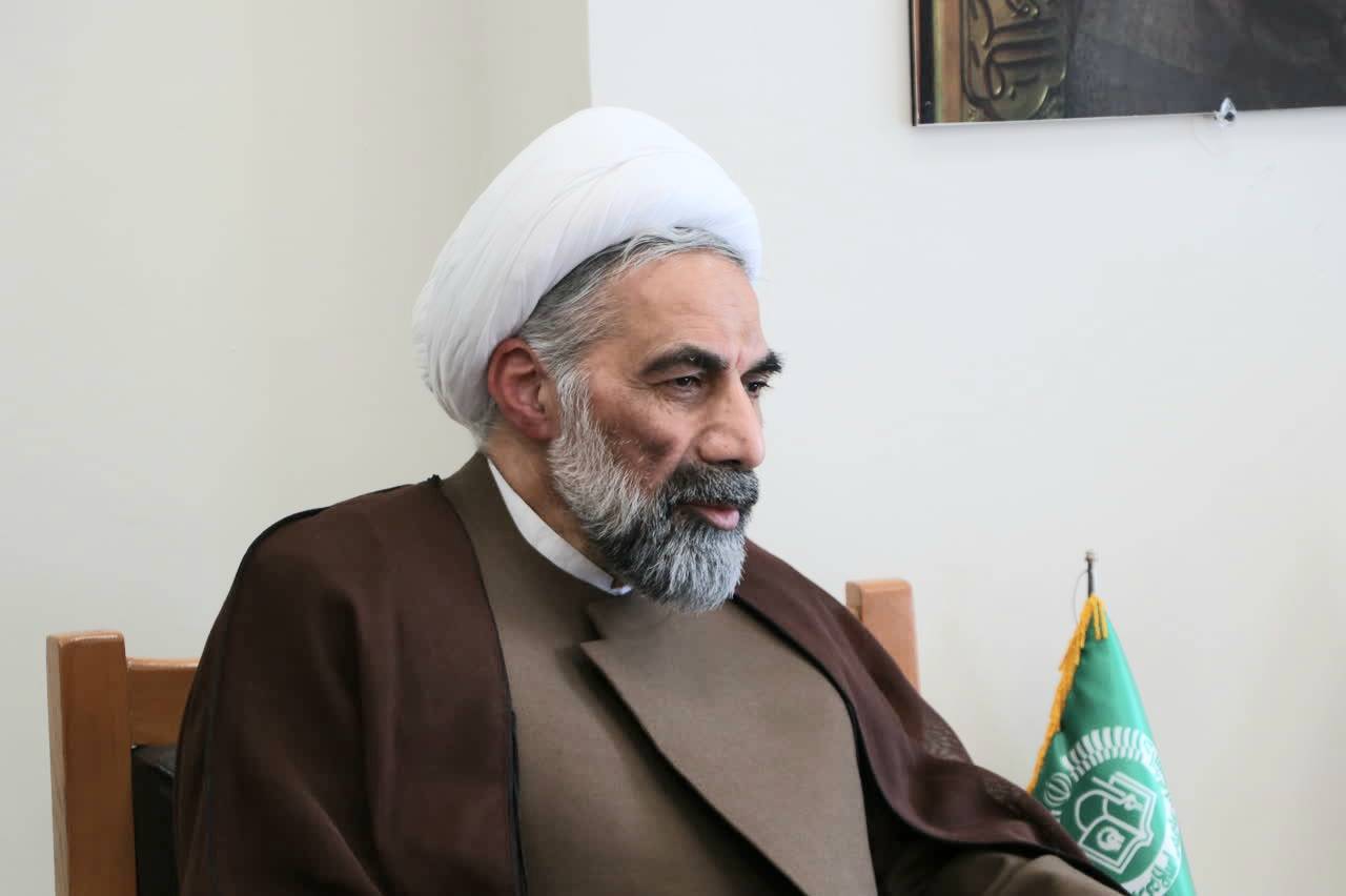 رییس دانشگاه علوم اسلامی رضوی گفت: زمینه سعادت انسان در ماه مبارک رمضان فراهم است و از همین رو باید بهترین بهره را از این ماه ببریم.