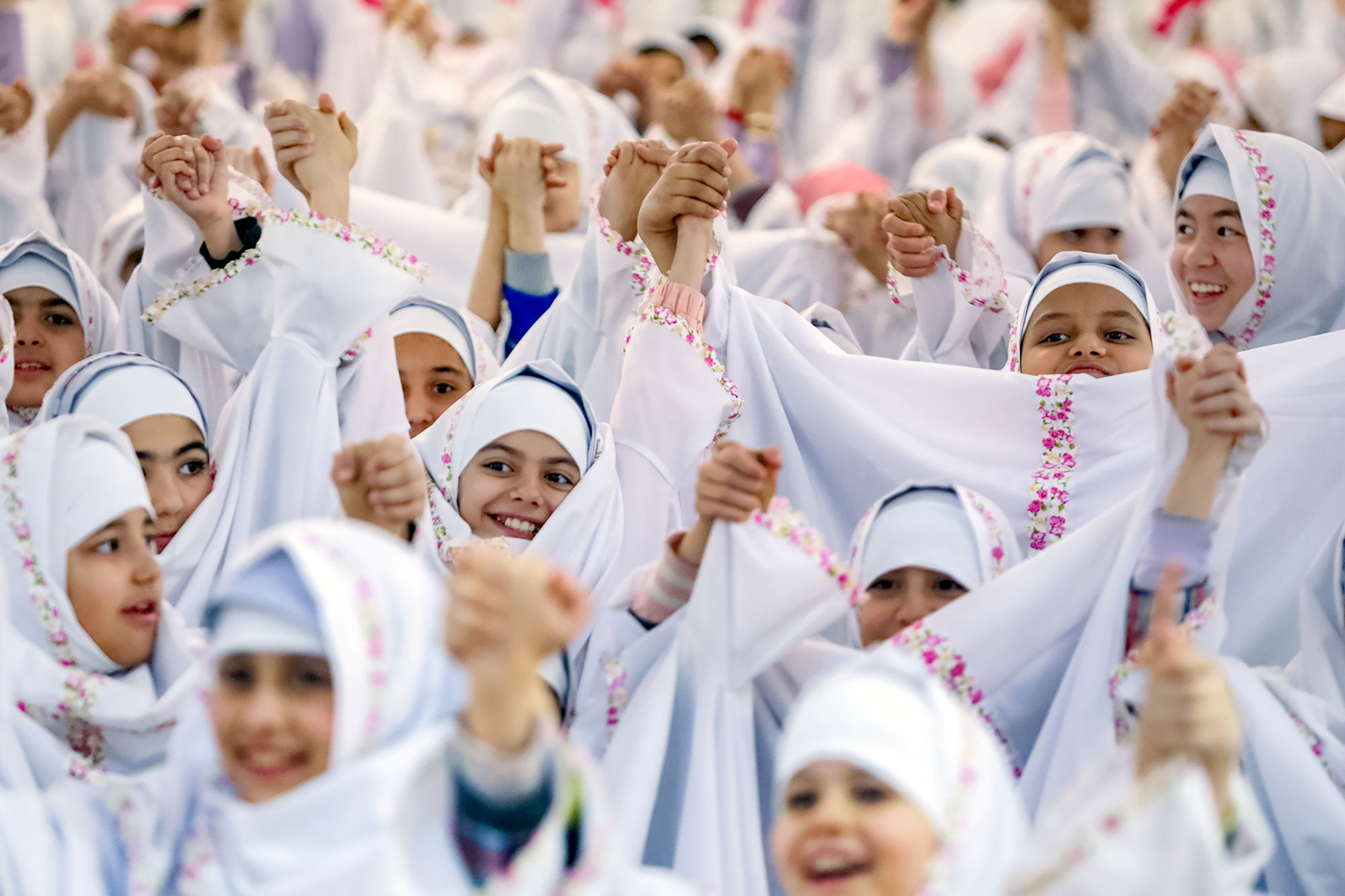 جشن تکلیف 800 دانش‌آموز دختر