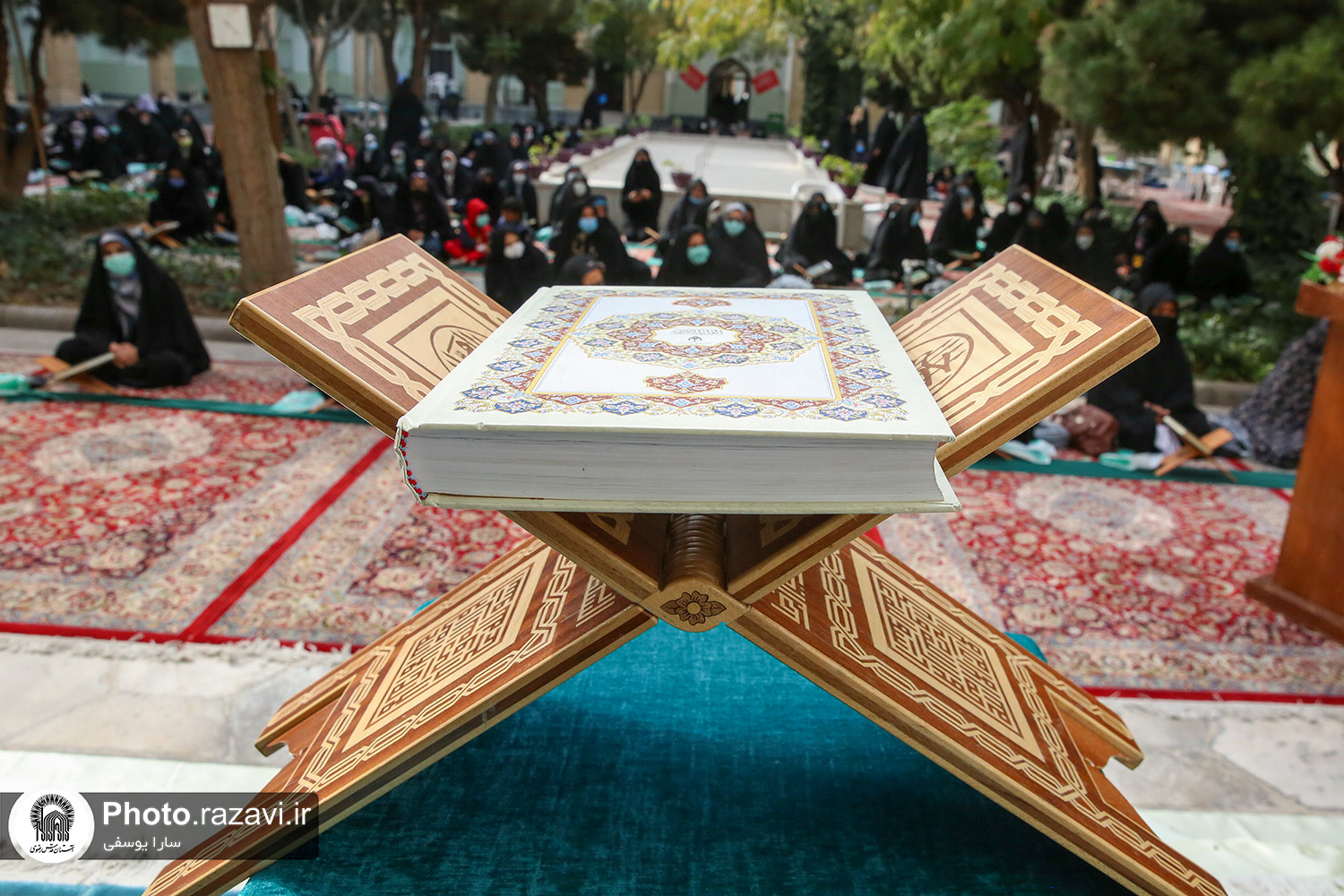 از سوی دارالقرآن الکریم حرم مطهر رضوی، دوره‌های آموزشی قرآن به صورت رایگان در حرم مطهر رضوی برگزار می‌شود.