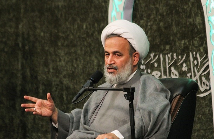 فلسفه بعثت آزاد کردن انسان ها از بند اسارت طاغوت است 