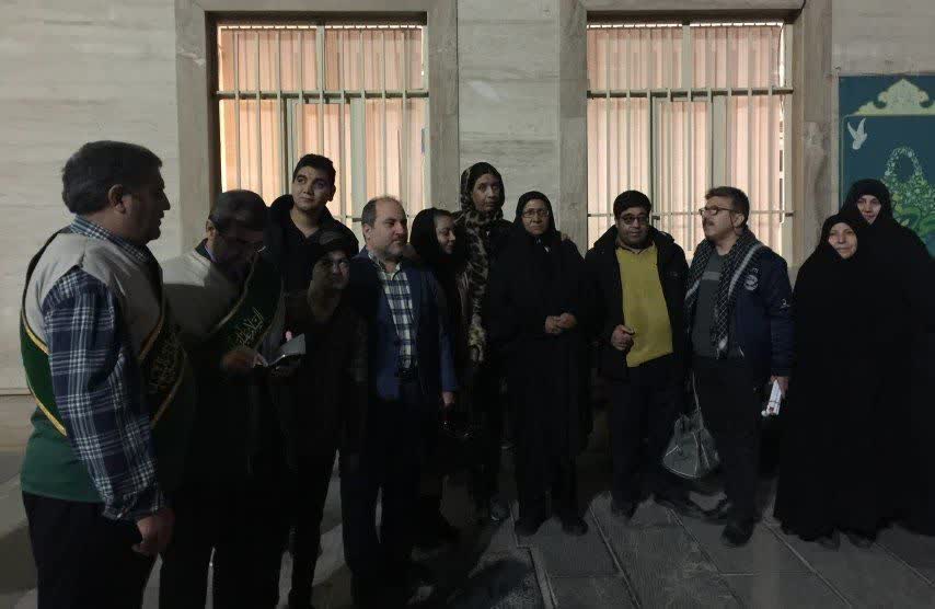 ۳۰ زائر اولی روشندل و کم بینا به مشهد مقدس اعزام شدند