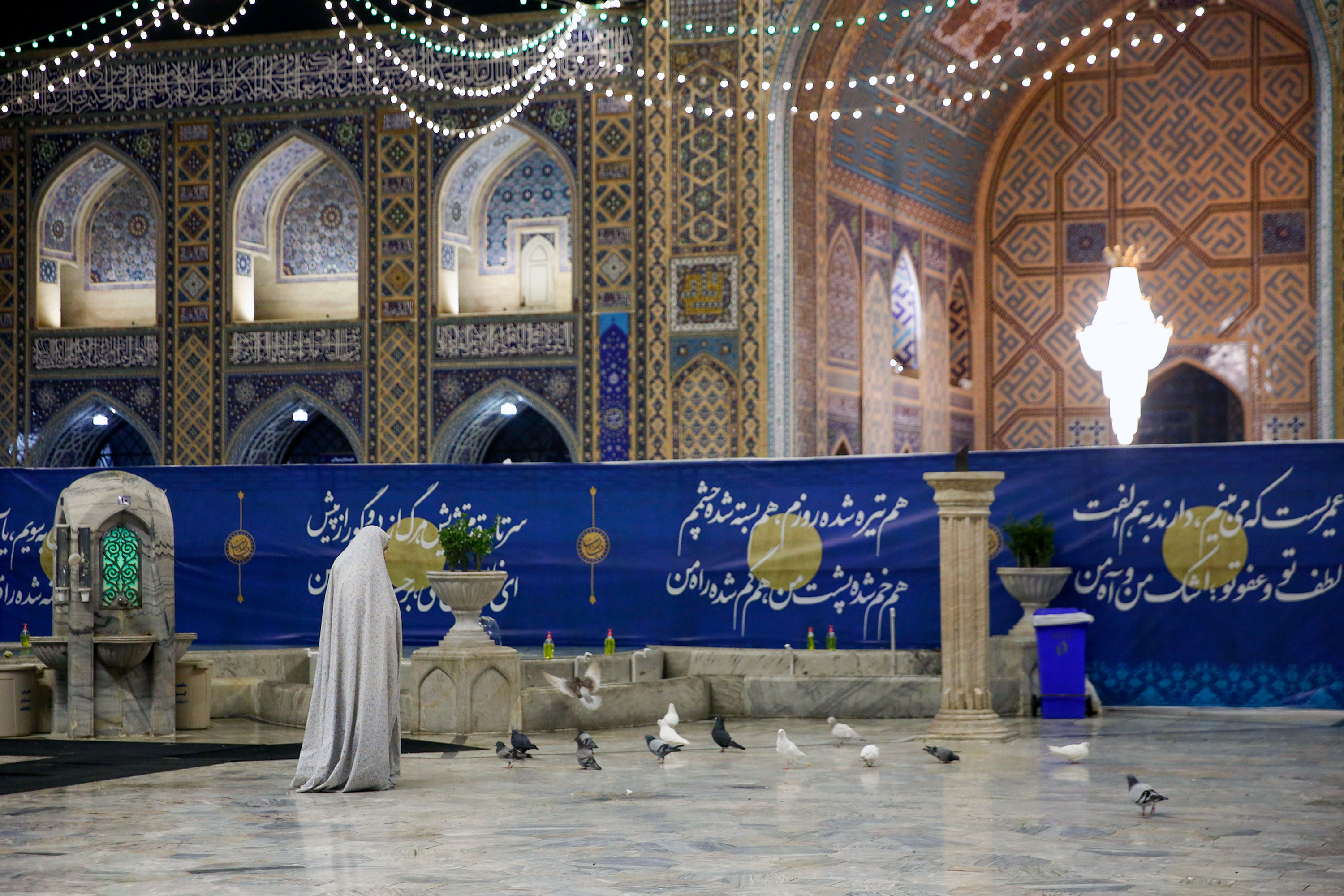 آیین معنوی اعتکاف در حرم مطهر رضوی-2