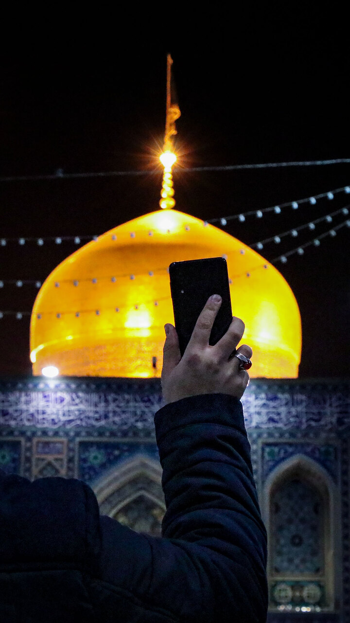 عکس با کیفیت : گنبد حرم مطهر رضوی