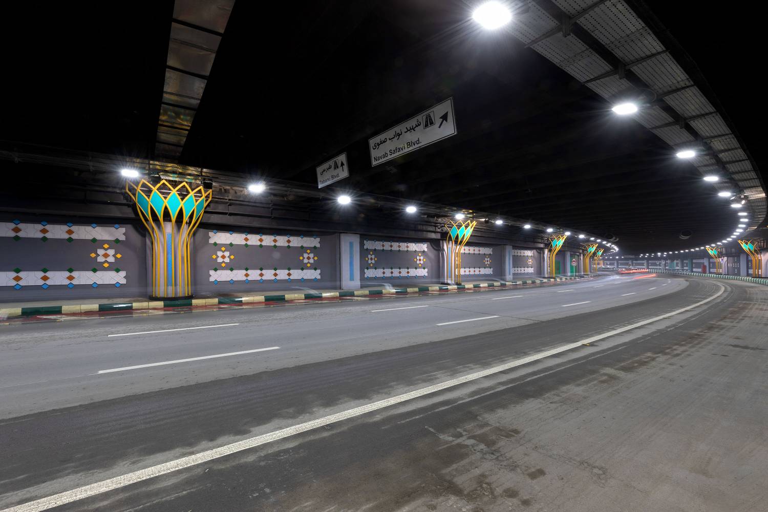 تشریح جزئیات پروژه نوسازی زیرگذر حرم مطهر رضوی / تقویت زیرساخت‌های عمرانی و ایمنی، اصلاح معماری و نورپردازی 