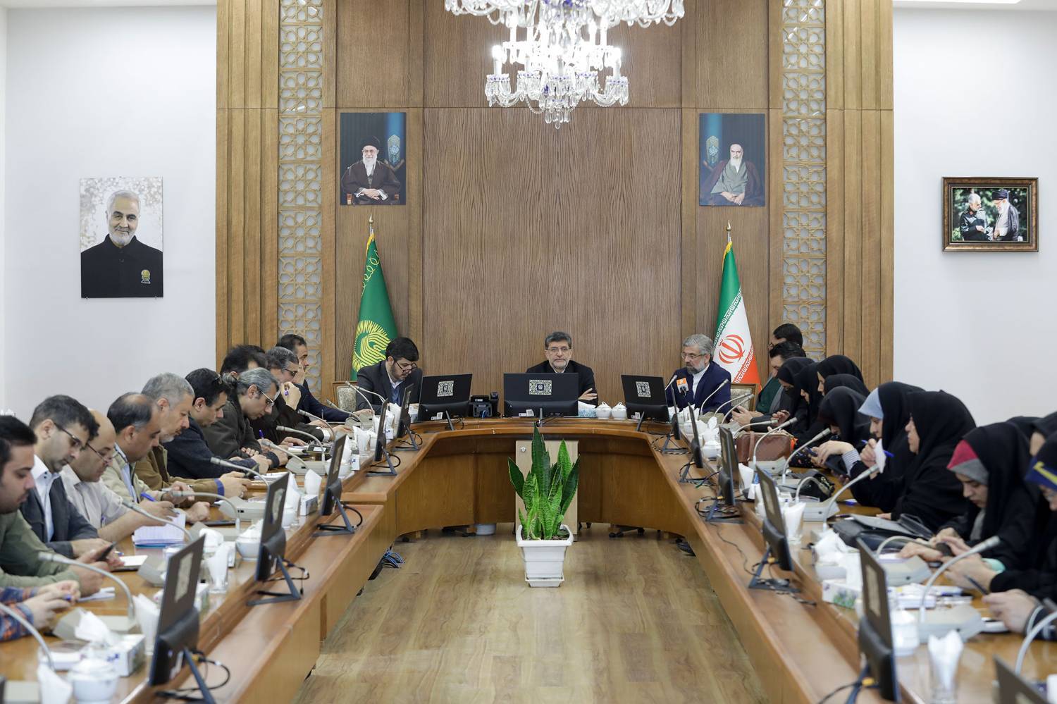 آمادگی حرم مطهر رضوی برای میزبانی از زائران نوروزی / ارتقاء کمی و کیفی خدمات آستان قدس رضوی در سال ۱۴۰۳