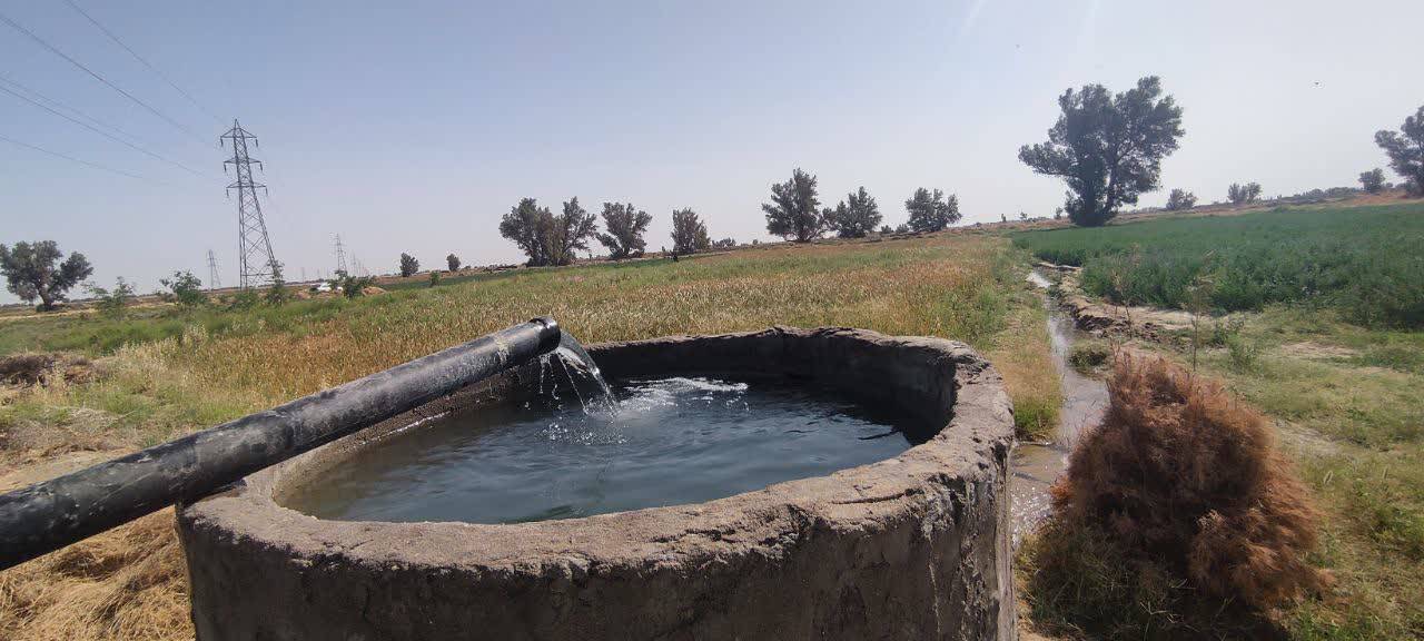 به همت بنیاد کرامت رضوی، حفر 500 چاهک آب در استان سیستان و بلوچستان تا خرداد 1402 و همزمان با دهه کرامت به پایان خواهید رسید و خادمان و خادمیاران رضوی با مشارکت نهادهای حمایتی زمینه اشتغال‌زایی هزار خانواده و کمک به اشتغال و زندگی پایدار آنها در این منطقه مرزی را فراهم خواهند کرد.