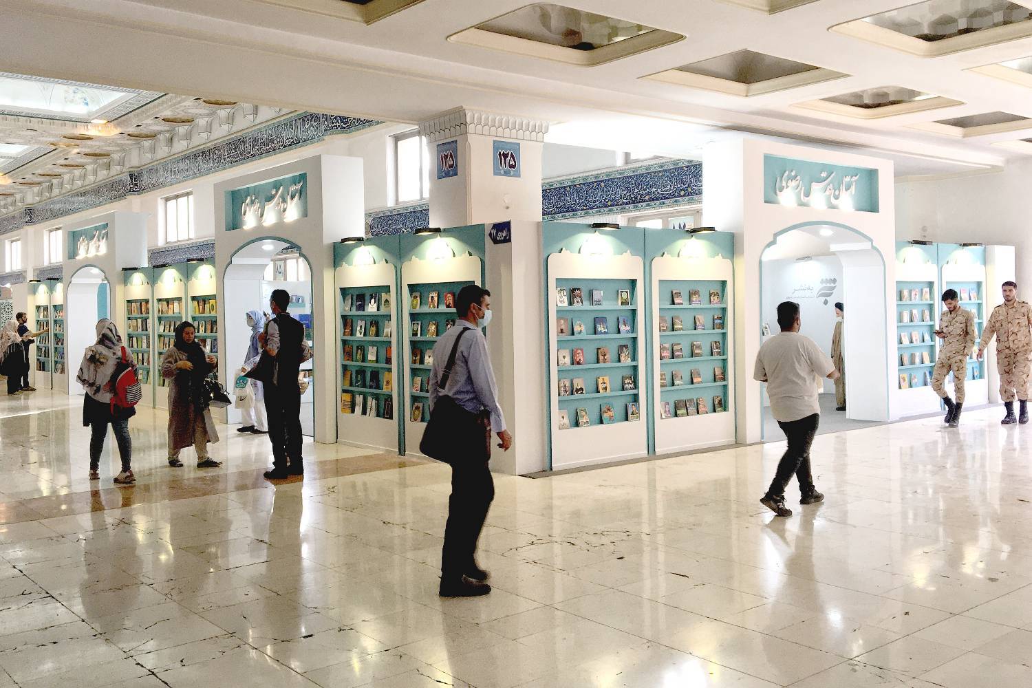 سازمان علمی و فرهنگی آستان ‏قدس رضوی با حضور 7 مؤسسه زیر مجموعه در این رخداد بزرگ فرهنگی کشور آثار علمی پژوهشی خود را ارائه می‏کند.