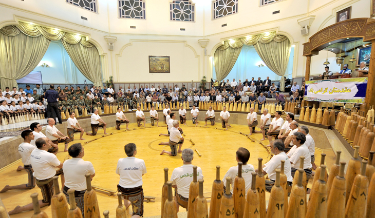 زورخانه آستان قدس رضوی با ظرفیت حضور 400 تماشاگر درمجموعه ورزش باستانی و 70 پهلوان در گود زورخانه یکی از مجهزترین فضاهای کشتی پهلوانی در کشور است که با تشکیل نخستین آکادمی آموزش ورزش‌های زورخانه‌ای، روزانه دو تا سه نوبت از مسابقات کشتی پهلوانی در رده‌های سنی مختلف میزبانی می‌کند.