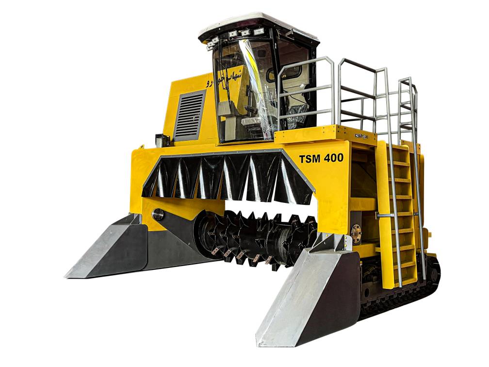 با رویکرد تولید کود آلی از پسماند شهری، نخستین دستگاه کمپوست ترنر در کشور توسط شرکت شهاب خودرو زیرمجموعه بنیاد بهره‌وری موقوفات آستان قدس رضوی ساخته شد تا علاوه ‌بر تکمیل فرآیند تفکیک صنعتی زباله‌های شهری از مبدا، امکان تولید کود با کیفیت آلی فراهم شود.