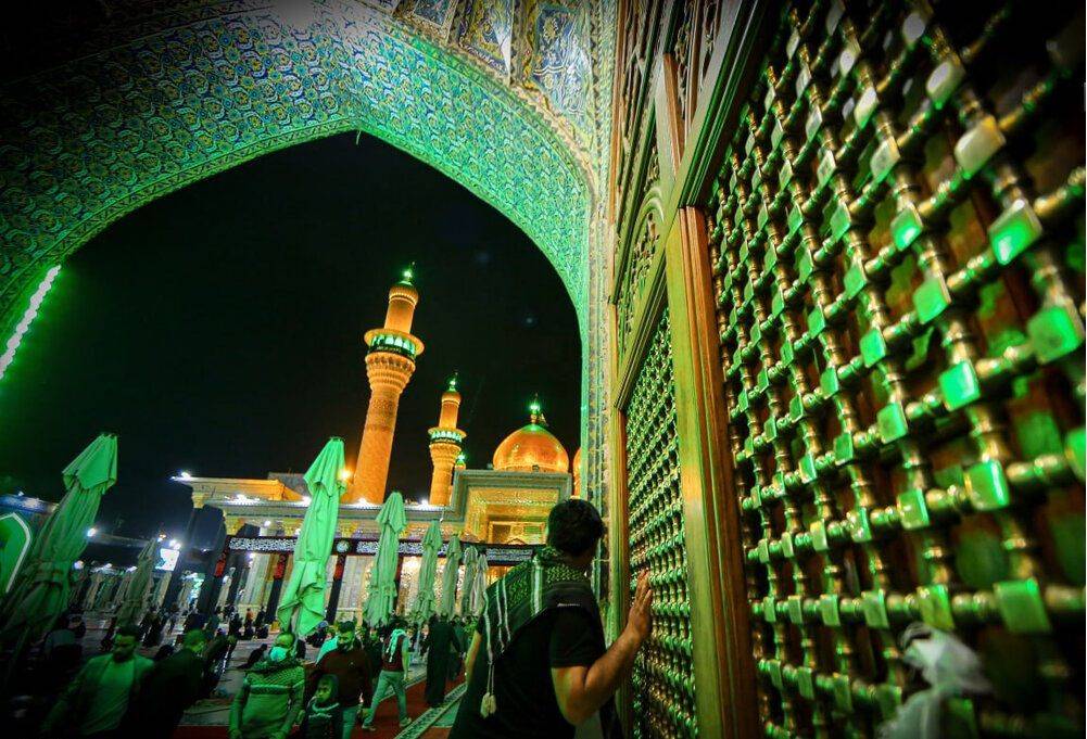 هجرت اجباری و الزام به جلای وطن از موضوعاتی است که در طول تاریخ اسلام، برای بسیاری از انبیاء و اولیای الهی، به خاطر شرایط اجتماعی و سیاسی جامعه رخ داده است. ما به همین مناسبت به سراغ دکتر مرتضی انفرادی، پژوهشگر گروه مطالعات اجتماعی اعتاب مقدس بنیاد پژوهش‌های اسلامی آستان قدس رضوی رفتیم و در مجالی کوتاه درباره این هجرت با وی گفت‌وگو کنیم.