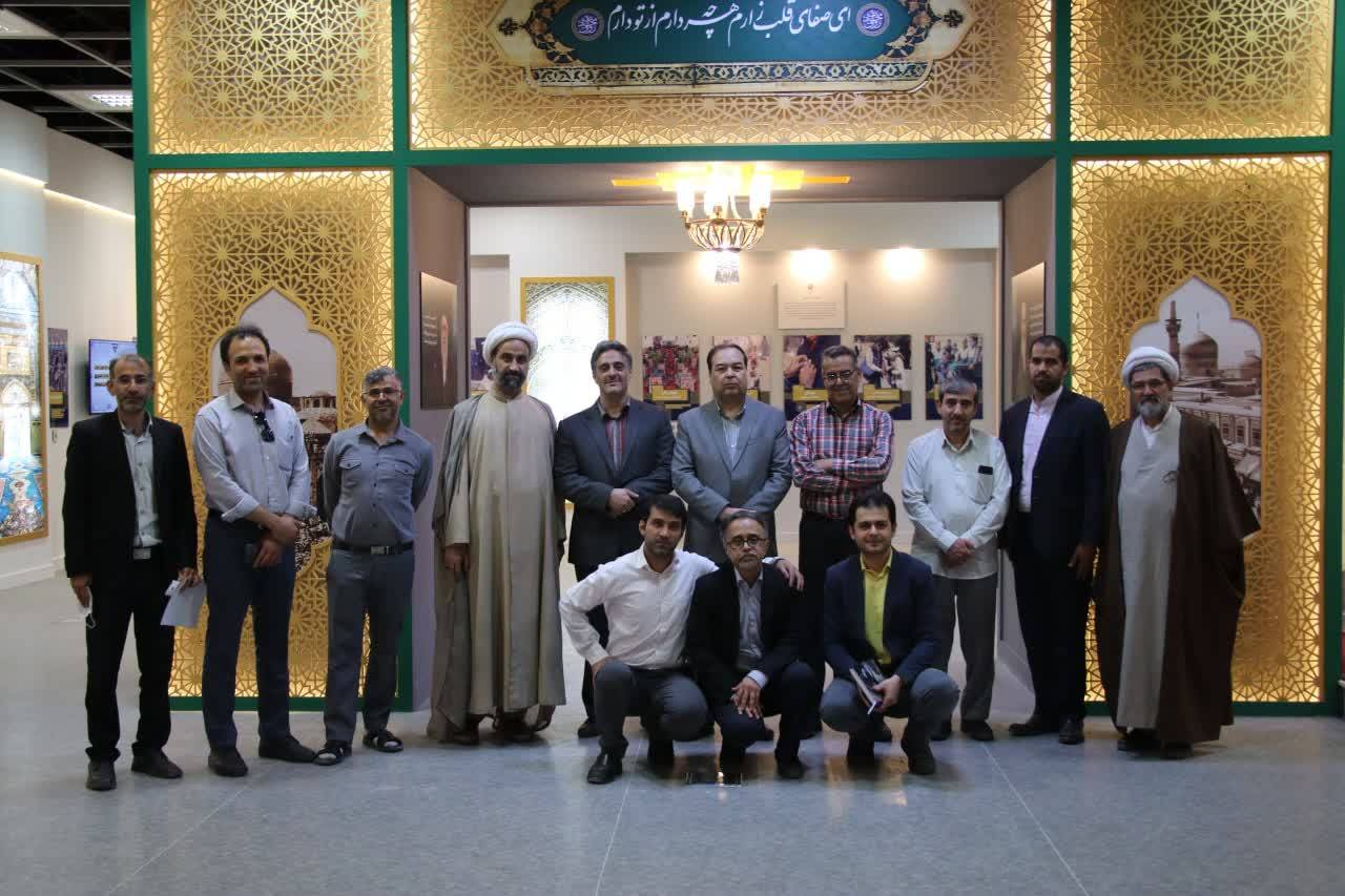 جمعی از پژوهشگران بنیاد پژوهش‌های اسلامی آستان قدس رضوی از نمایشگاه «رواق خدمت» بازدید کردند.