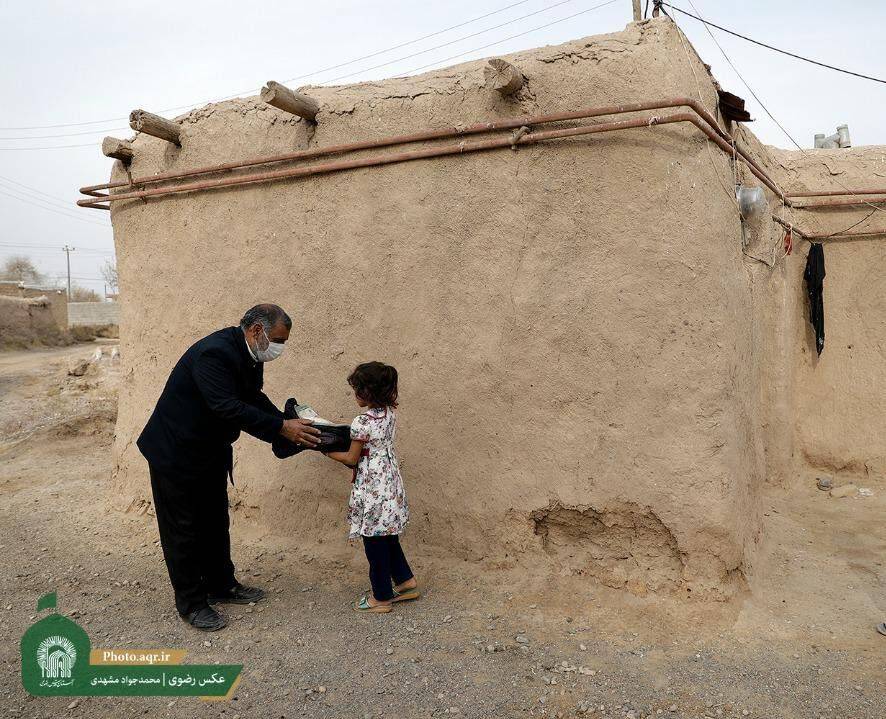 به گفته مدیرعامل بنیاد کرامت رضوی، جمع نذورات در اجرای طرح «جامه مهربانی» تاکنون از 190 میلیارد ريال فراتر رفته و در جریان آن، بیش از 54 هزار و 900 قلم انواع لباس و کفش میان 38 هزار و 100 خانواده نیازمند توزیع شده است. 