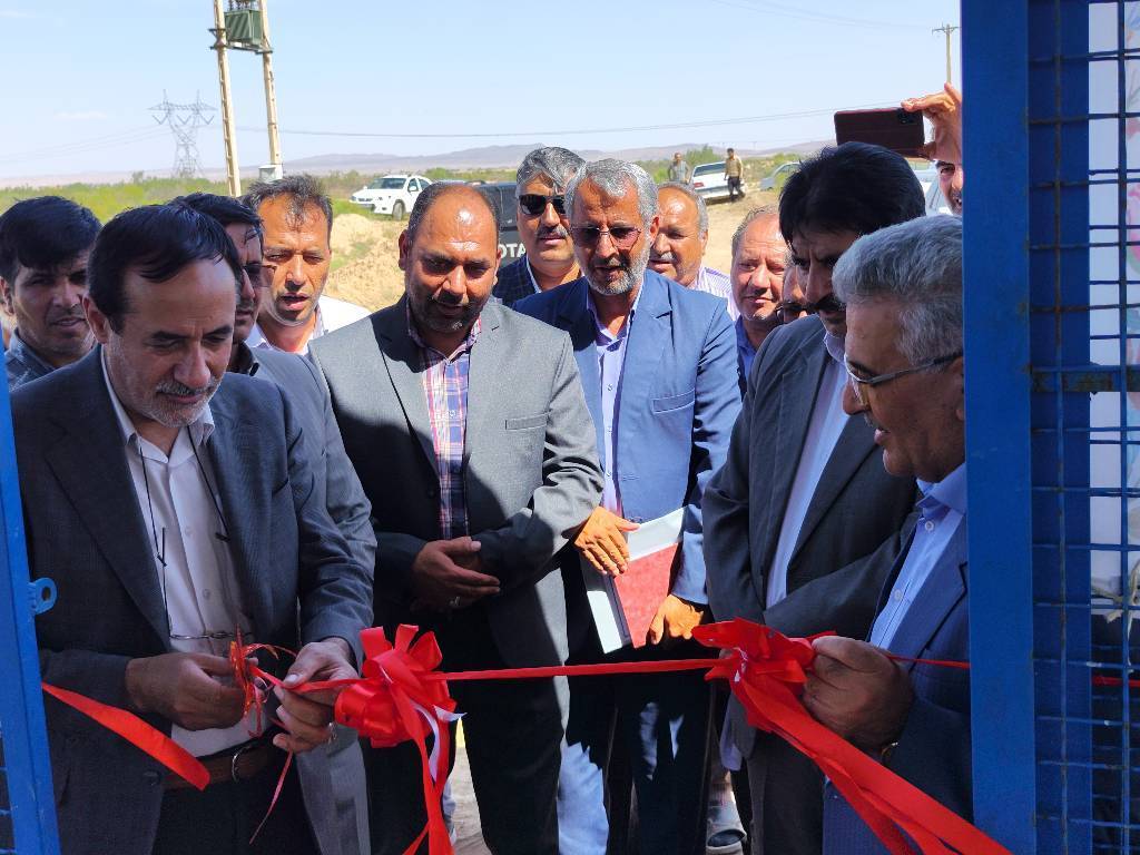 با حضور معاون آب و خاک وزارت جهاد کشاورزی، طرح آبیاری نوین به وسعت ۱۲۰ هکتار در اراضی کشت و صنعت اسفراین زیرمجموعه شرکت کشاورزی رضوی به بهره‌برداری رسید.