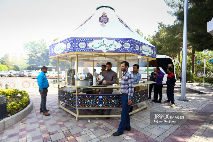 موکب های دایمی در ترمینال مسافربری کاوه اصفهان برپا شد