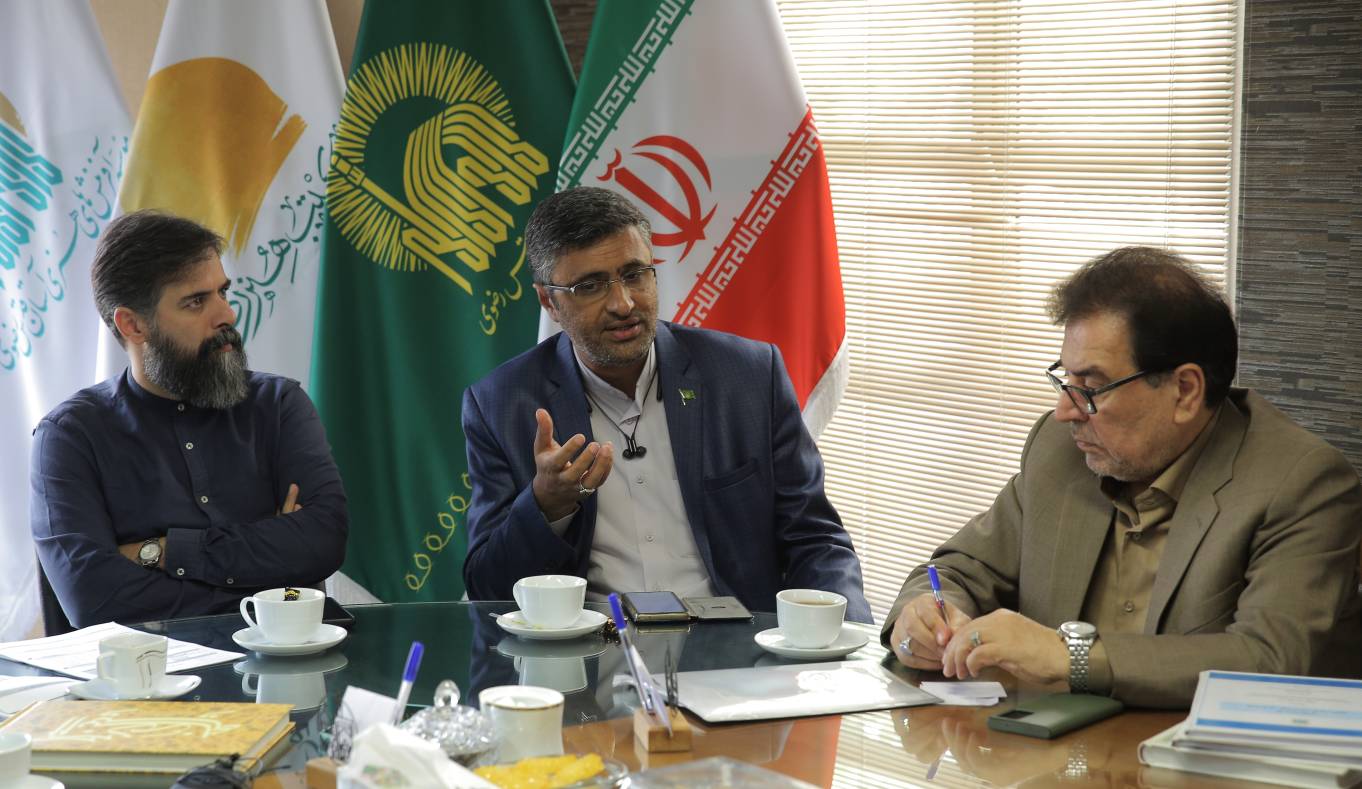 کارگروه مشورتی هنر، رسانه و تبلیغ آستان قدس رضوی به دبیری مؤسسه آفرینش‌های هنری برگزار شد. 