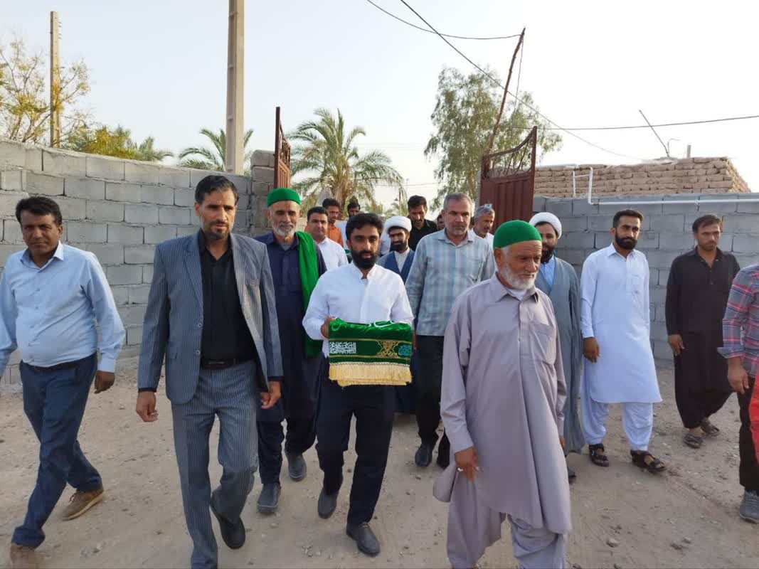 دبیر کانون های  خدمت رضوی ریگان گفت: پویش دیدار با سادات شهرستان توسط خادمیاران رضوی و بخشداری مرکزی اجرا شد.