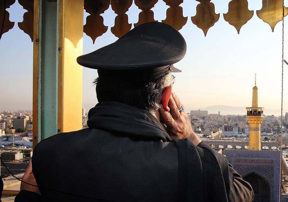 مدیر مرکز خادمیاری و کانون های خدمت رضوی از اجرای پویش «سروش رحمت» در فاصله زمانی عید سعید غدیر خم تا اربعین حسینی امسال خبر داد و گفت: این پویش با رویکرد پراکندن طنین ملکوتی اذان در سطح شهرها، میادین، بوستان‌ها و محل‌های تجمع در سراسر نقاط کشور خبر داد.