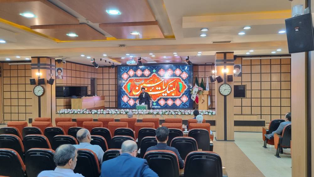 مراسم عزاداری حسینی به مناسبت دهه اول ماه محرم به مدت هفت روز در بیمارستان فوق تخصصی رضوی در مشهدمقدس در حال برگزاری است.