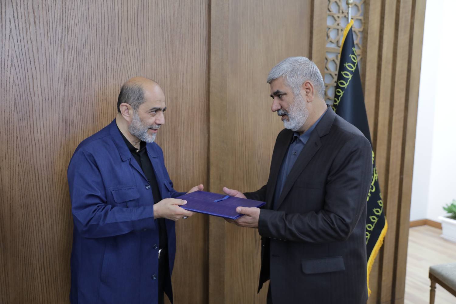 آئین تکریم و معارفه مدیر کانون‌های خدمت رضوی  استان خراسان رضوی برگزار شد