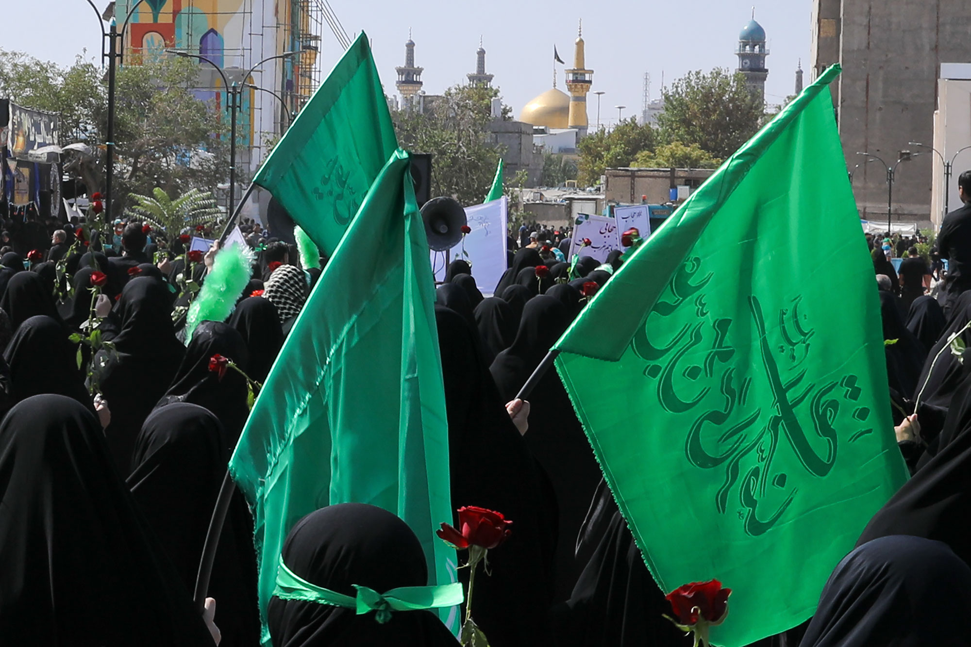 سوگواره زنان نوغان