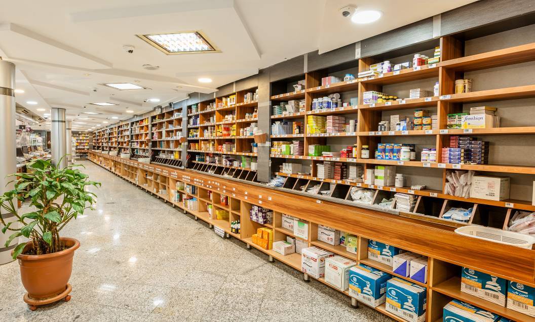 مؤسسه خدمات دارویی رضوی با سابقه چهار دهه فعالیت در حوزه تأمین و توزیع دارو به ویژه داروهای بیماران خاص در شهر مشهد، از جمله مؤسسات فعال وابسته به مجموعه آستان قدس رضوی است که همواره تلاش کرده حداکثر نیازهای مراجعان داروخانه‌های تحت مدیریت خود را با توجه به امکانات موجود به بهترین شکل برطرف کند و بر گستره خدماتش در سطح کشور روز به روز بیفزاید. بی‌شک همکاری نیروهای متخصص و باتجربه از جمله…