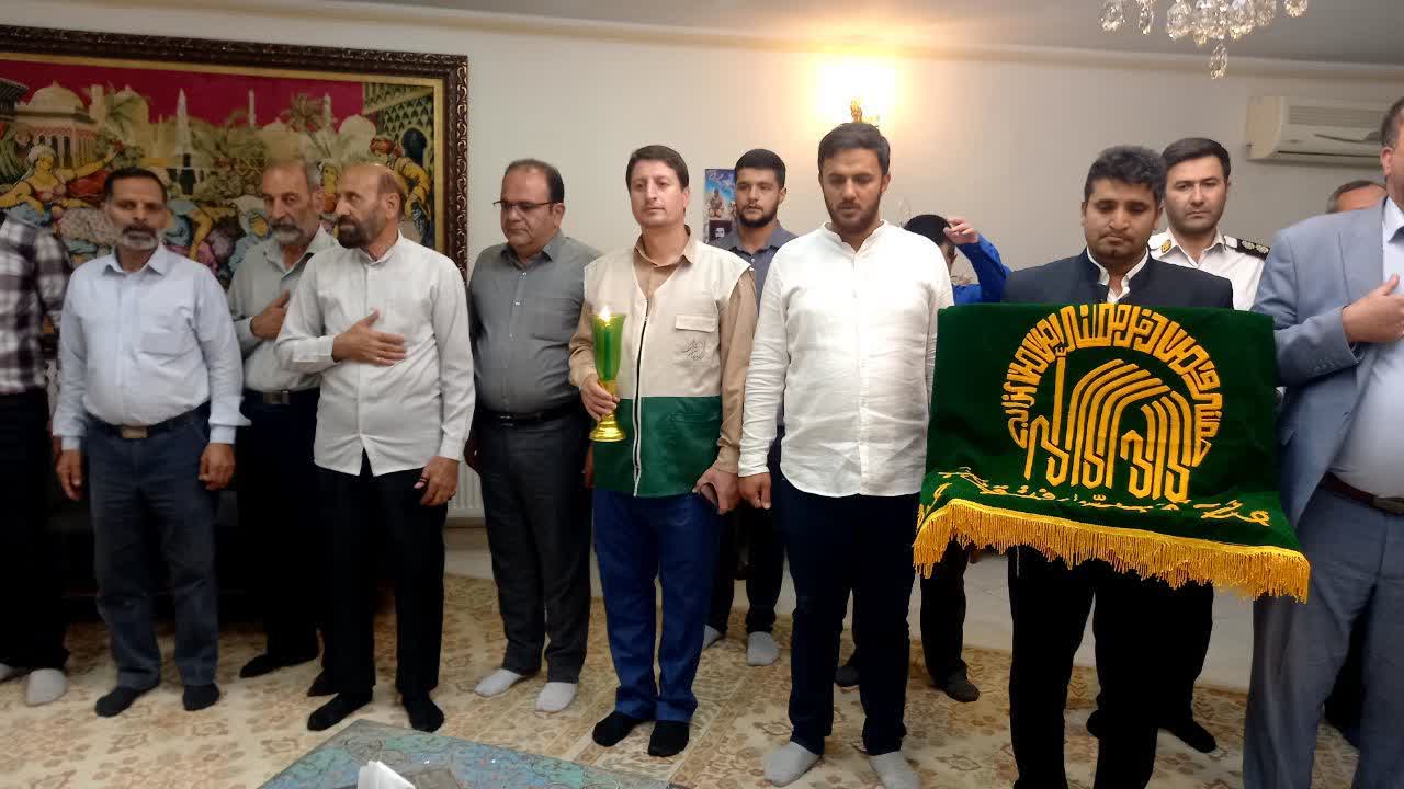 خانواده معظم شهید یعقوب لرنی تکریم شدند