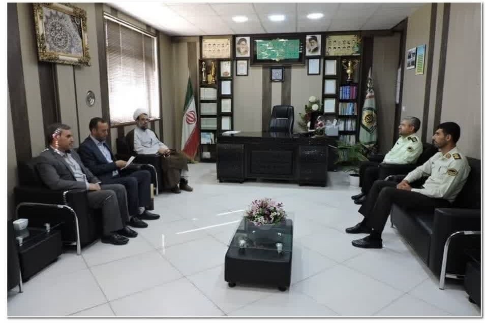 نیروی انتظامی سد محکمی در برابر  تهاجم فرهنگی است