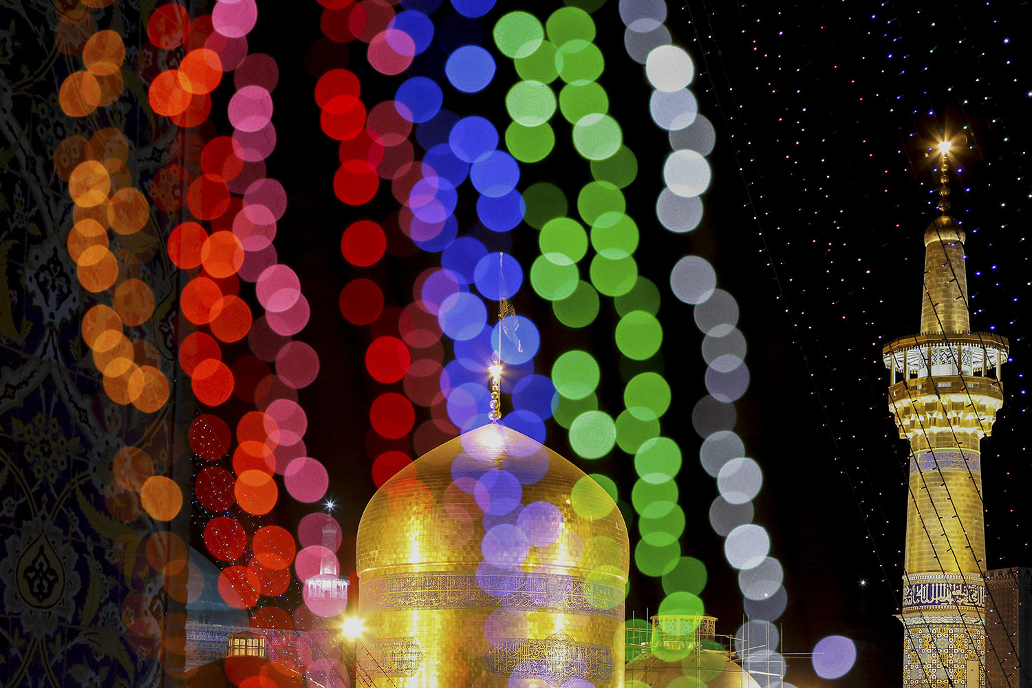 عکس با کیفیت : گنبد و گلدسته حرم مطهر رضوی