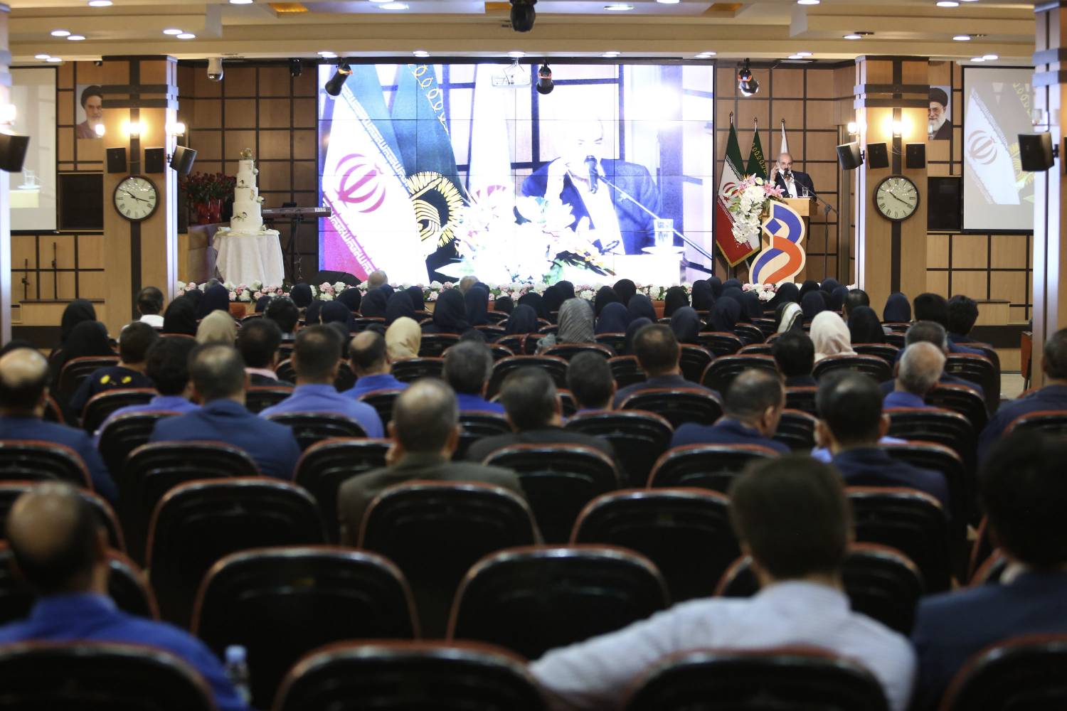 مراسم جشن گرامی‌داشت روز پرستار در بیمارستان رضوی برگزار شد