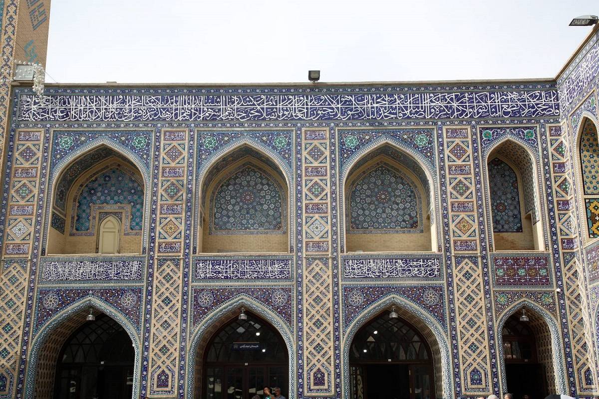 مرمت کاشی‌‌های مسجد گوهرشاد؛ حفظ تاریخ معماری حرم رضوی