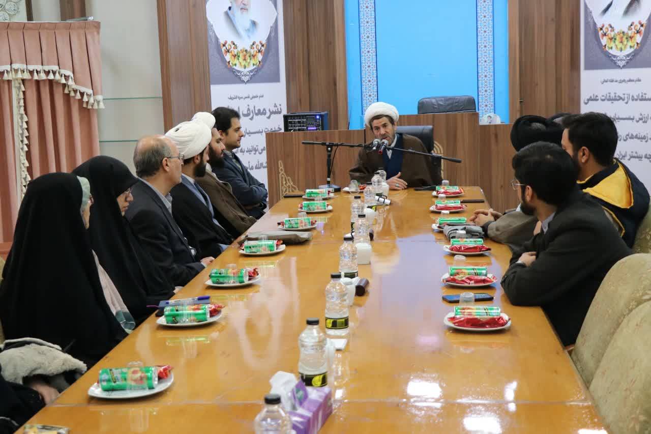 بازدید اساتید و دانشجویان دانشگاه شهید بهشتی از بنیاد پژوهش‌های اسلامی 