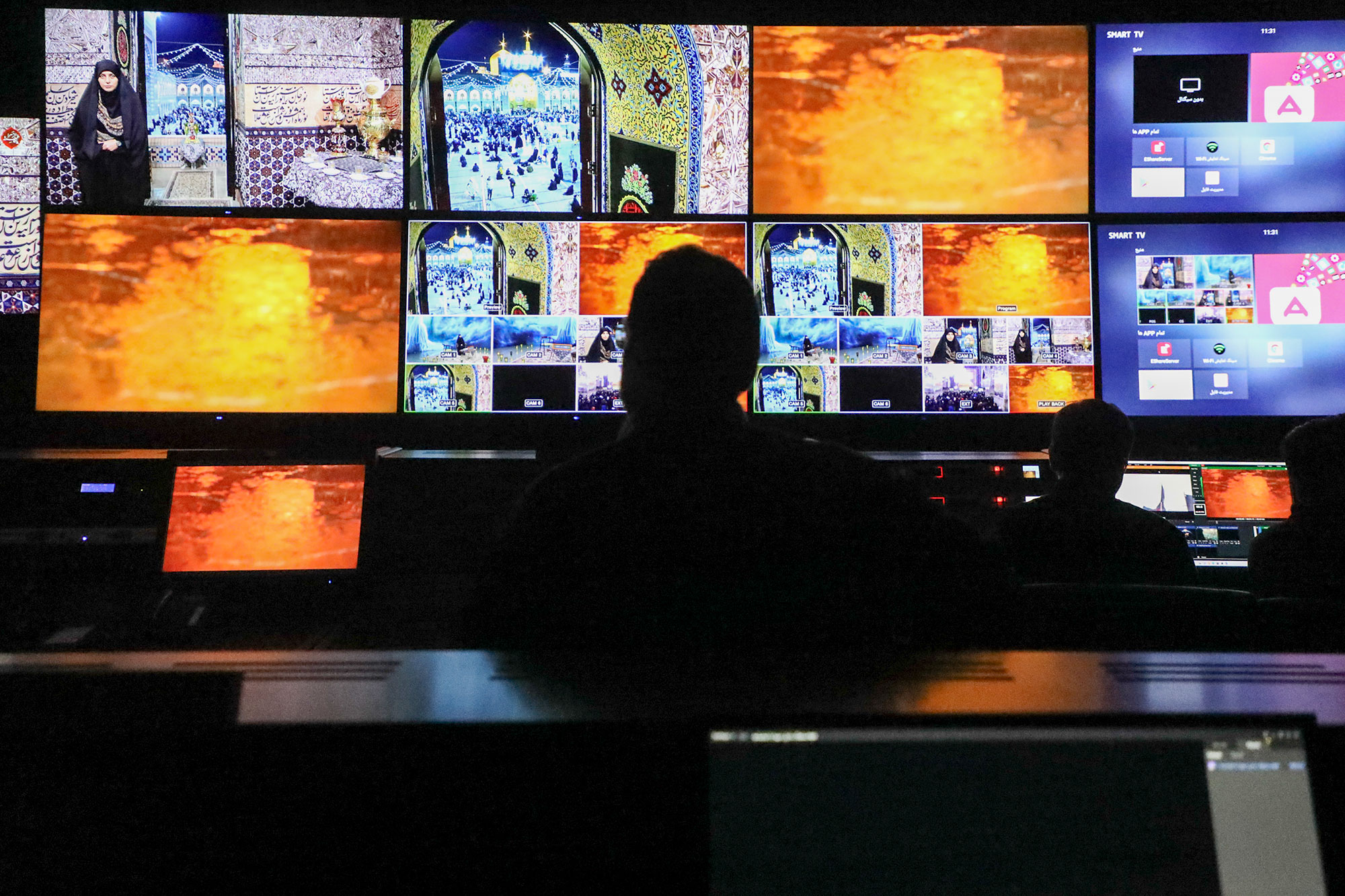 ضبط برنامه تلویزیونی توحید خانه