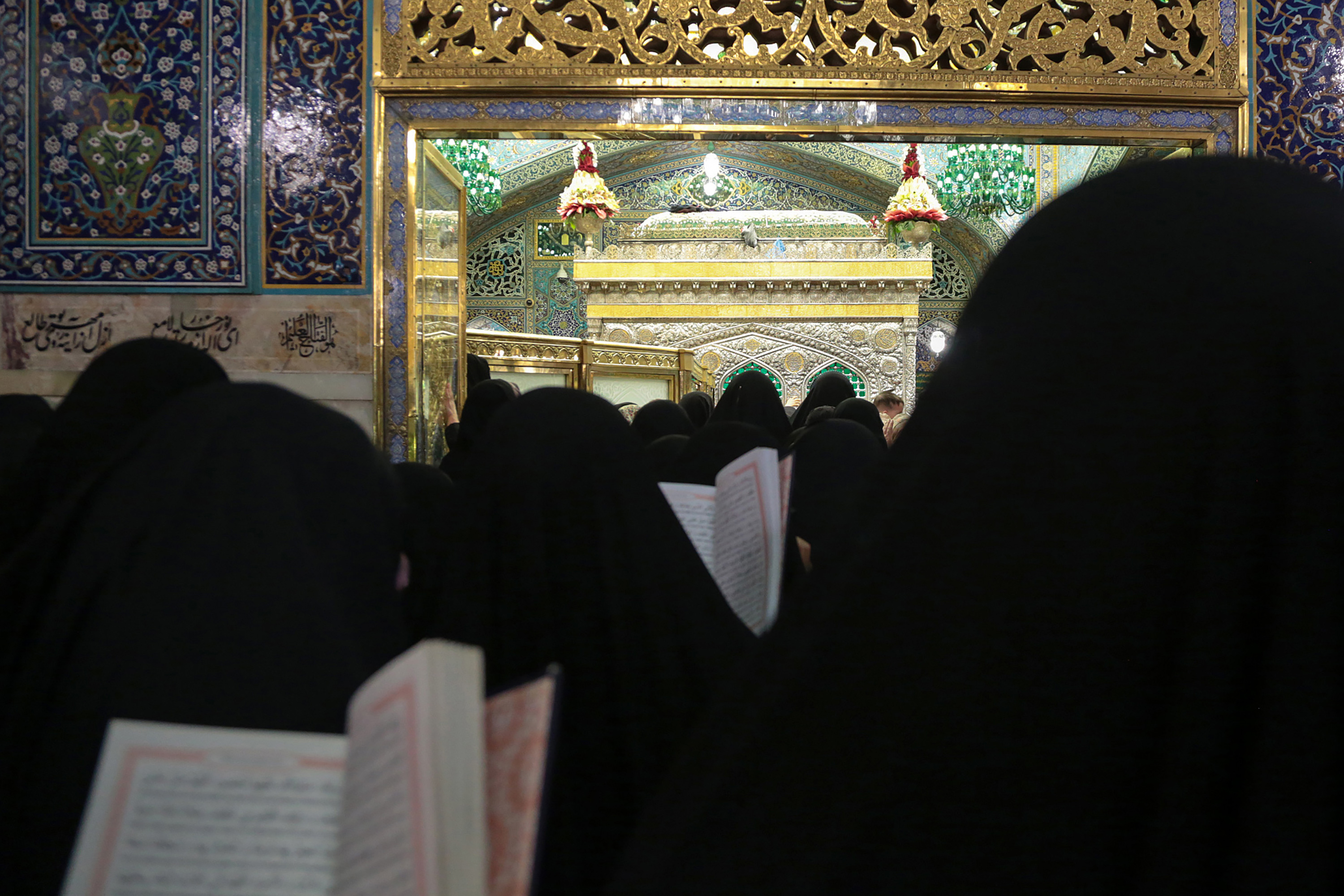 حال و هوای حرم مطهر رضوی در شب میلاد جوادالائمه علیه‌السلام