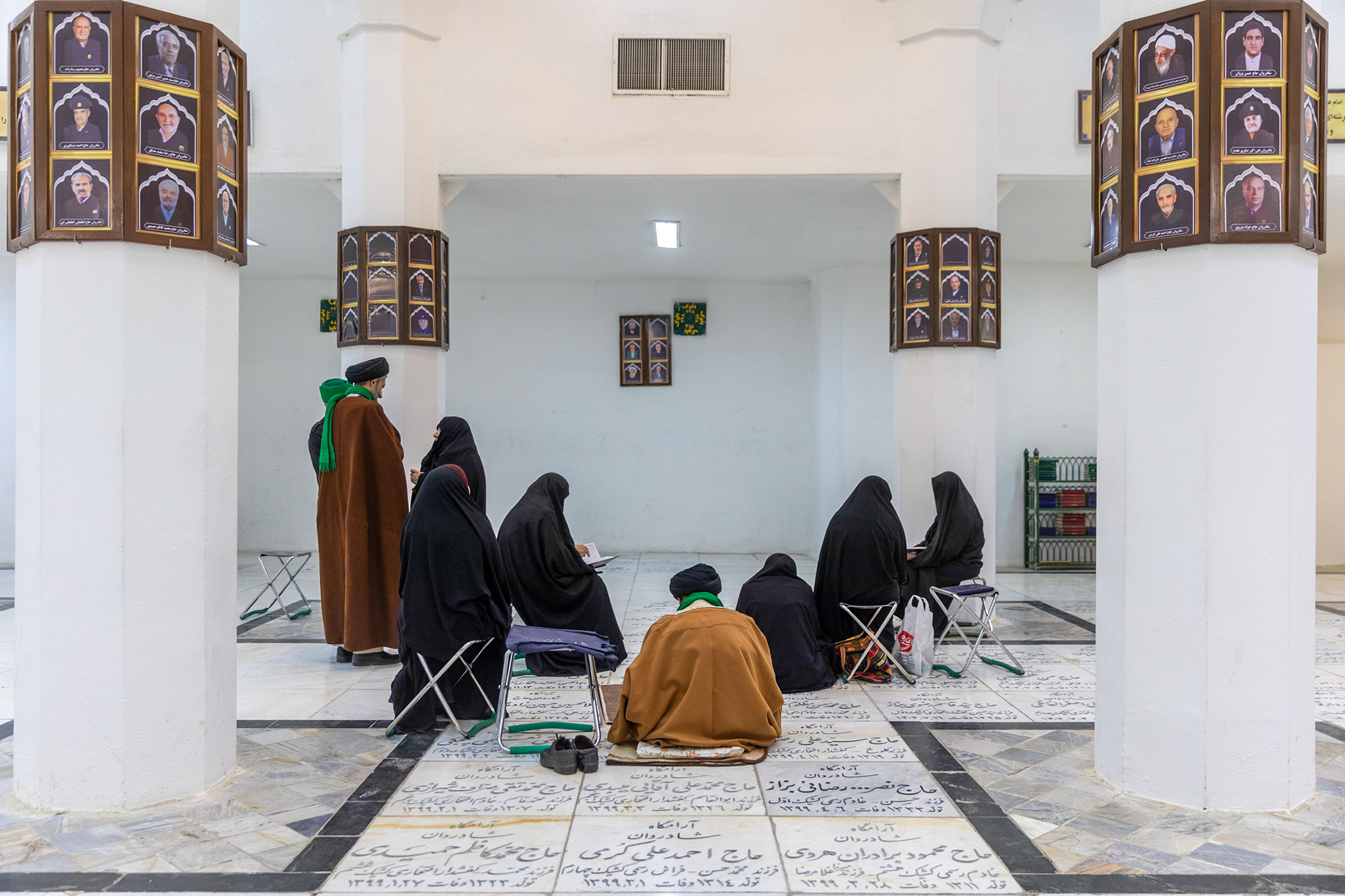 آیین «چراغ برات» در حرم مطهر رضوی