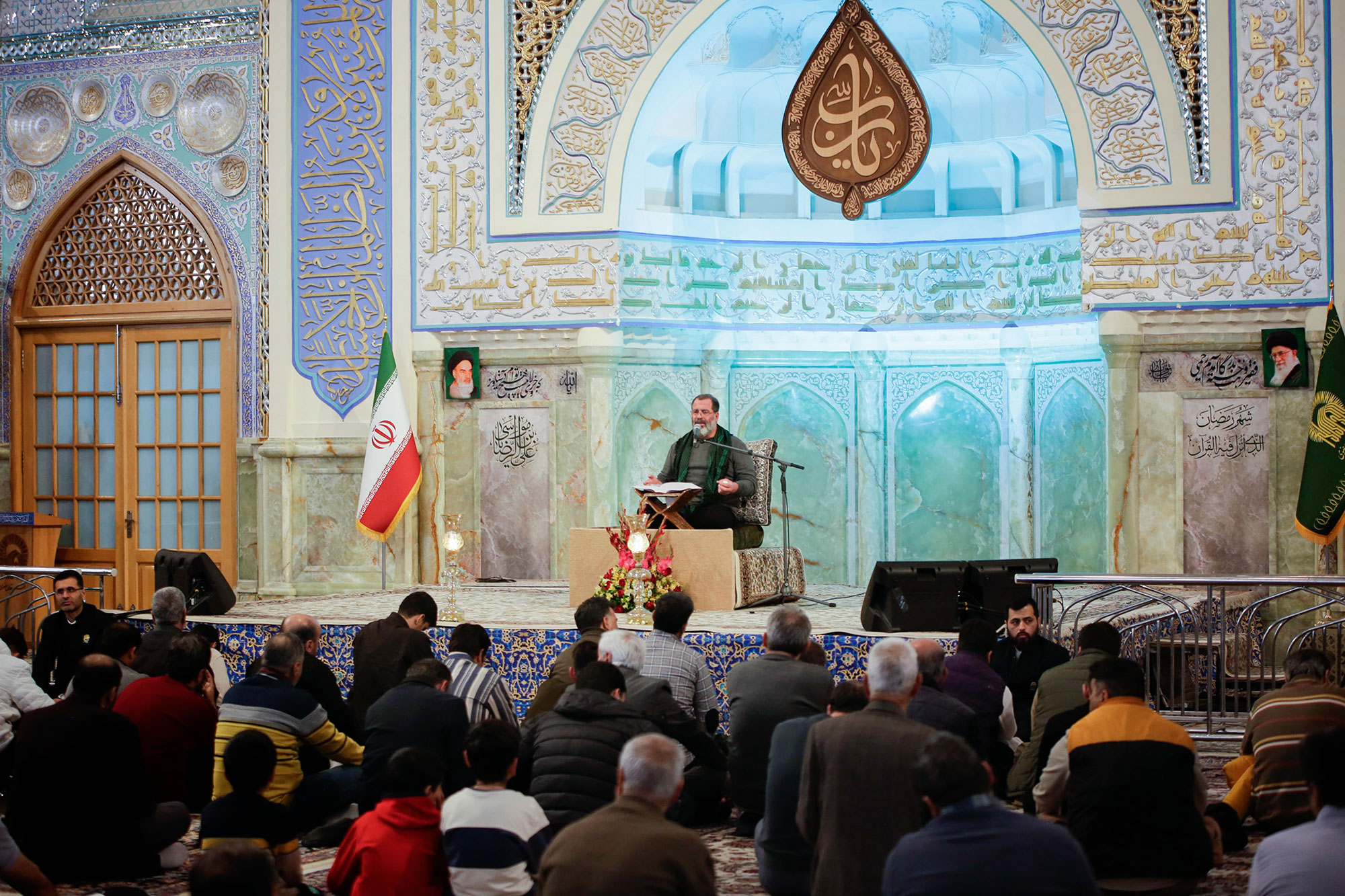 مناجات خوانی ماه مبارک رمضان در حرم مطهر رضوی