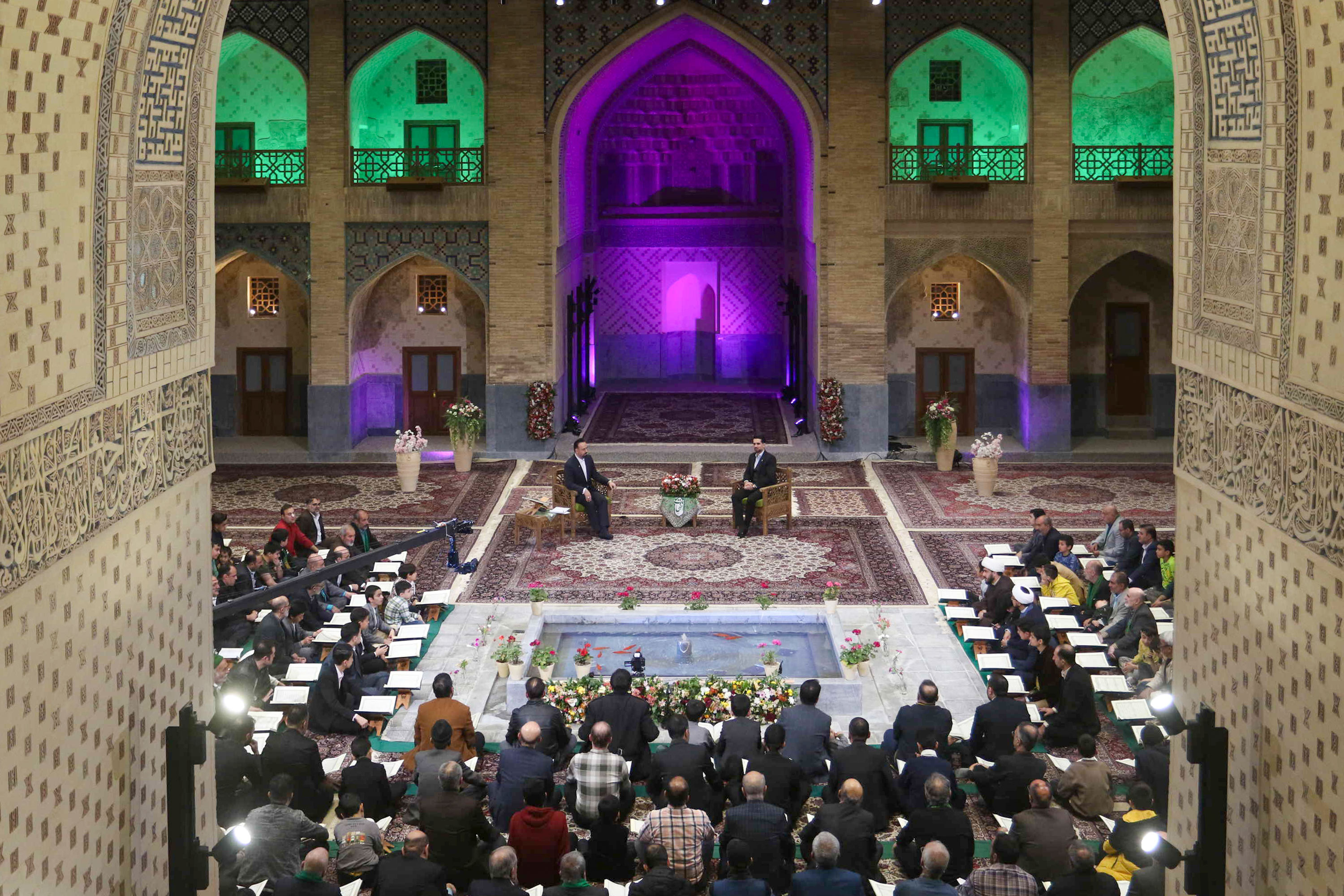 پشت صحنه برنامه قرآنی «نفحات»